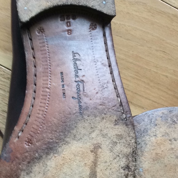 Shoes - Picture 3 of 4